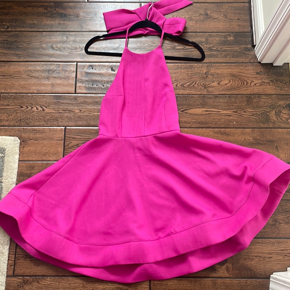 Luxxel dress. Size small. fuchsia.
